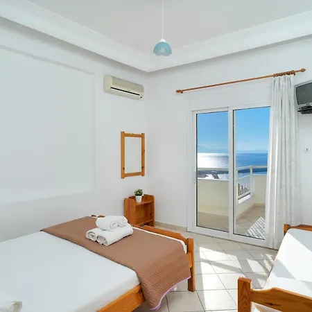 Margarita Hotel *