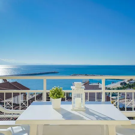 Margarita Hotel *